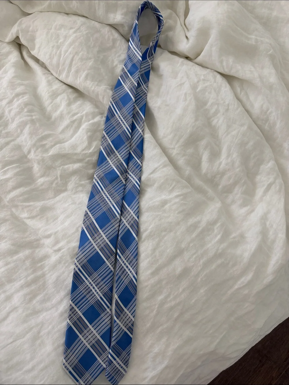 Calvin Klein Men's Necktie Tie Blue White Check 98% Silk Mens tie